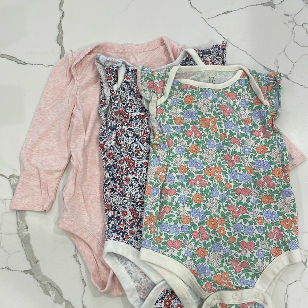 Pack of three Baby Gap Onesies (2 short sleeve & 1 long sleeved)